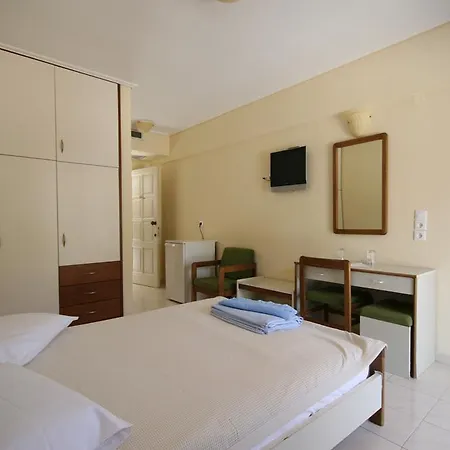 Hotel Ionis Áyios Nikítas