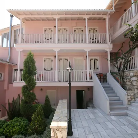 Hotel Ionis 2*